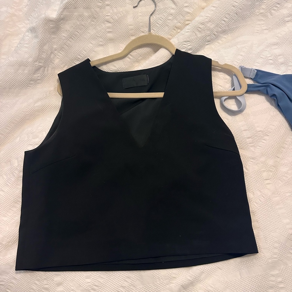 Blaque Label Black Sleeveless Crop Tank Top